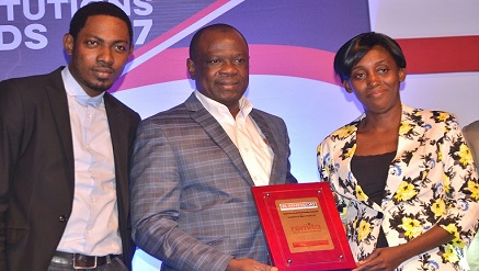 (R-l): Ikoabasi Akpan, Air France-KLM, sales manager, presenting the Most Innovative E-payment Company of the Year Award to David Okeme (middle), Chief Commercial manager, SystemSpecs, owner of Remita, and Lanre Adelanwa at the Businessday Top 25 Most Innovative Companies and Institutions Award recently